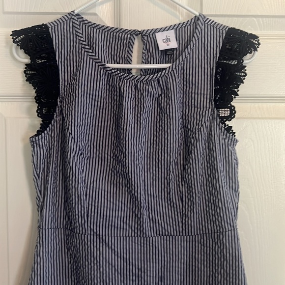 CAbi Flutter Top - Picture 4 of 10